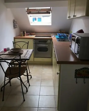 Studio Cosy A Woluwe Apartment *
